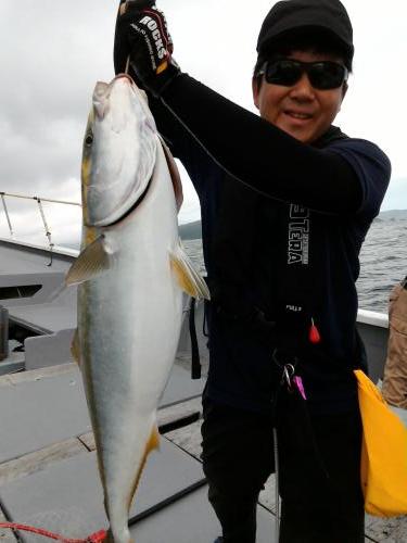 ファイヤードルフィン 釣果