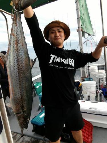 ファイヤードルフィン 釣果