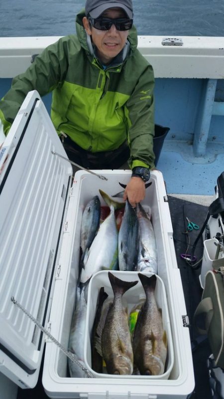 第五慶門丸 釣果