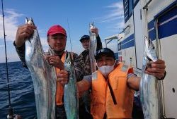 ＫＯＮＡＹＡｰＭＡＲＵ（こなや丸） 釣果