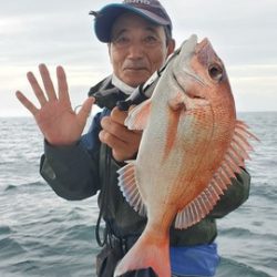 遊漁船 ニライカナイ 釣果
