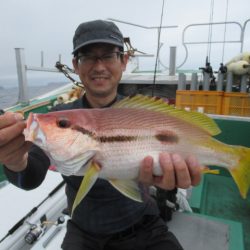 真祐丸 (しんゆうまる) 釣果