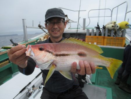 真祐丸 (しんゆうまる) 釣果