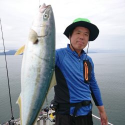 鷹王丸 釣果
