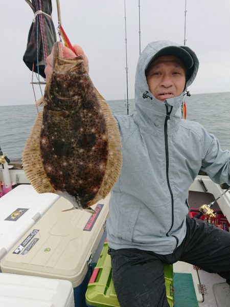 鷹王丸 釣果
