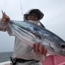 松鶴丸 釣果 千葉 キャスティング トップ カツオ ジギング船 釣り船 釣果情報サイト カンパリ