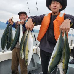 サンマリン 釣果