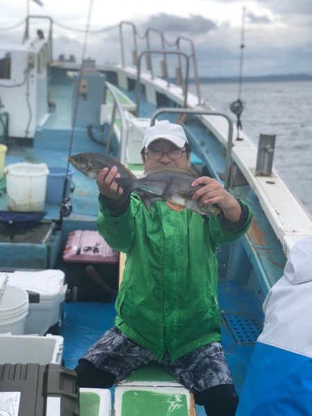 丸万釣船 釣果