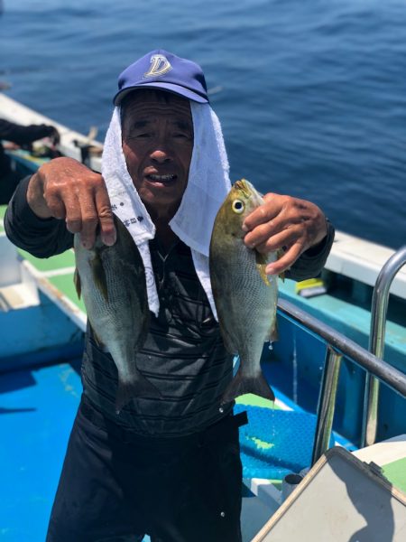 丸万釣船 釣果