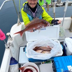 遊漁船ブルーウッズ 釣果