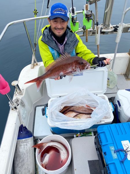 遊漁船ブルーウッズ 釣果