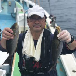 丸万釣船 釣果