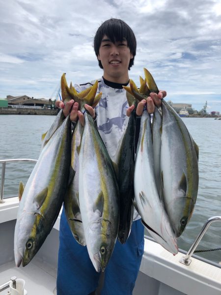 ビッグファイター 釣果