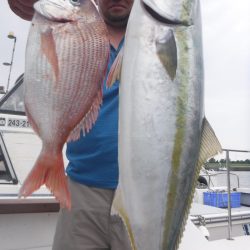 JDI Racing シールズマリンレジャー 釣果