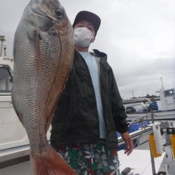 JDI Racing シールズマリンレジャー 釣果