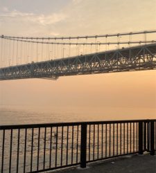 アジュール舞子調査