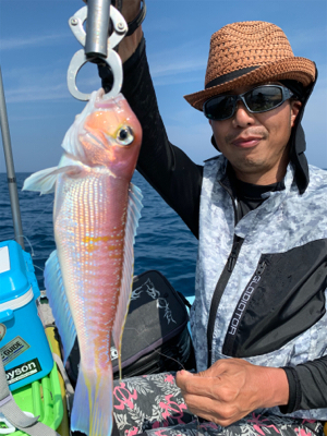 友人とマイボートでアマダイ狙いに!ESOの猛攻に合う!