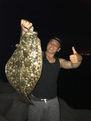 夕マヅメの小座布団ヒラメドーン