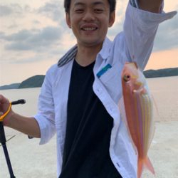 キスを狙うつもりが、、