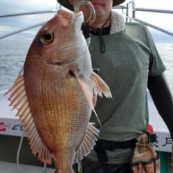 遊漁船 ニライカナイ 釣果