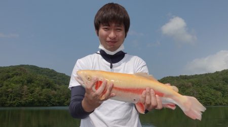 フィッシングレイクたかみや 釣果