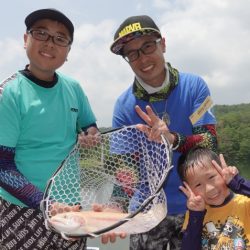 フィッシングレイクたかみや 釣果