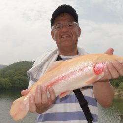 フィッシングレイクたかみや 釣果