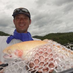 フィッシングレイクたかみや 釣果