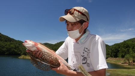 フィッシングレイクたかみや 釣果