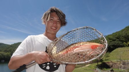 フィッシングレイクたかみや 釣果