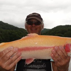 フィッシングレイクたかみや 釣果