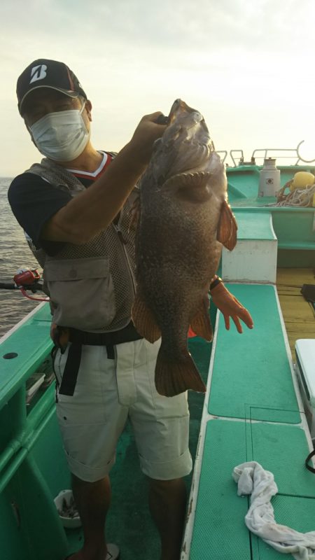 モンロー号 釣果