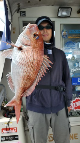 遊漁船 ニライカナイ 釣果