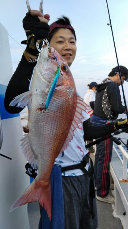 遊漁船 新鋭丸 釣果