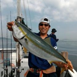 ファイヤードルフィン 釣果