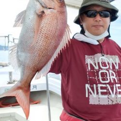 遊漁船 ニライカナイ 釣果