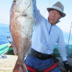 真祐丸 (しんゆうまる) 釣果