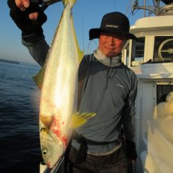 真祐丸 (しんゆうまる) 釣果