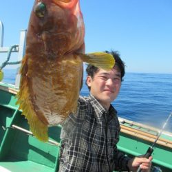 真祐丸 (しんゆうまる) 釣果