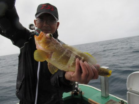 真祐丸 (しんゆうまる) 釣果