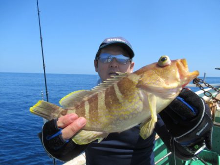 真祐丸 (しんゆうまる) 釣果