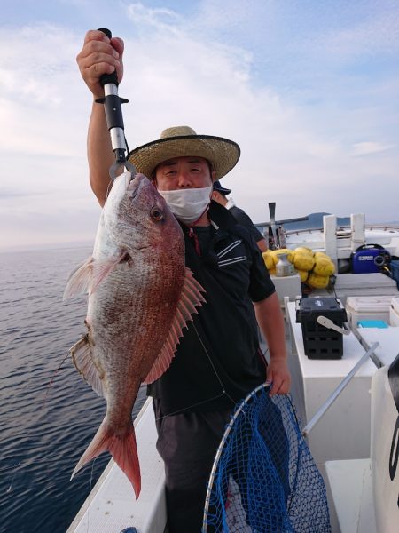 エンペラー 釣果