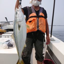 エンペラー 釣果