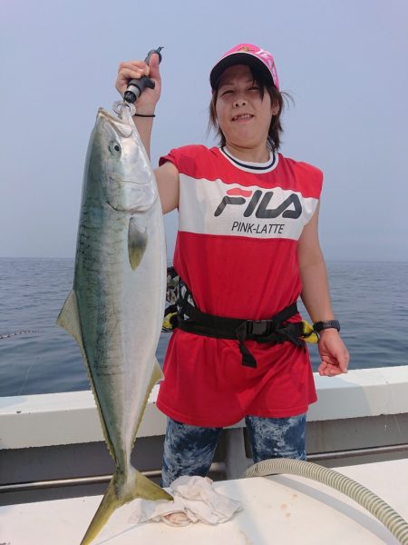 エンペラー 釣果