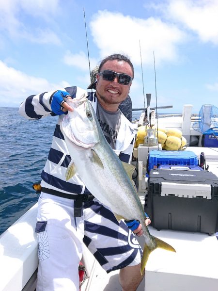 エンペラー 釣果