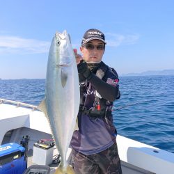 エンペラー 釣果