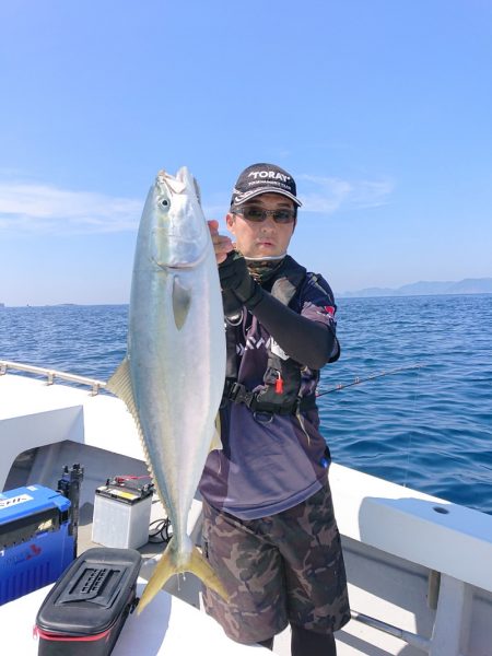 エンペラー 釣果