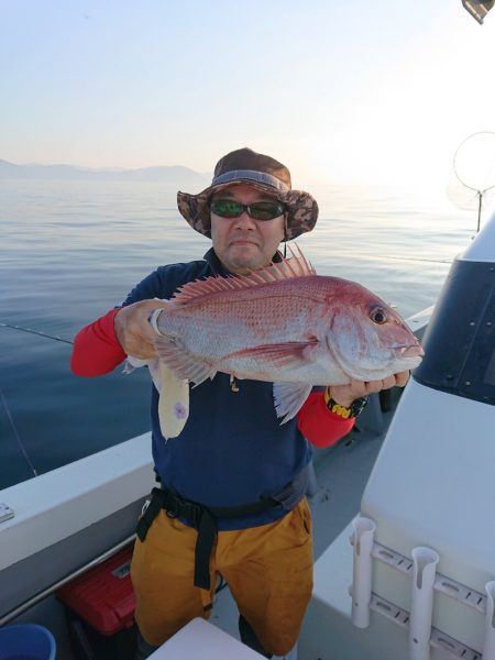 エンペラー 釣果