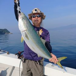 エンペラー 釣果