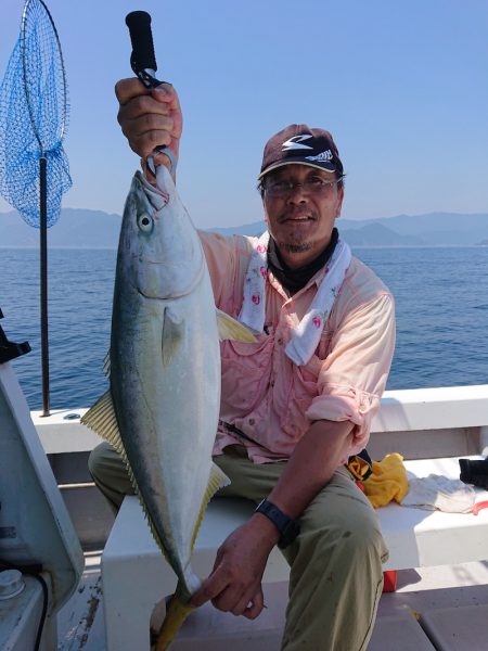 エンペラー 釣果